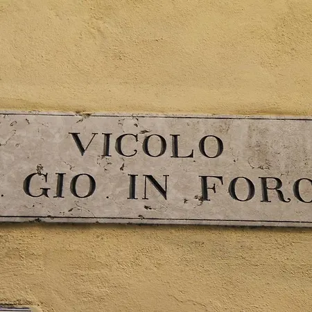 Residenza S. Giovanni In Foro
